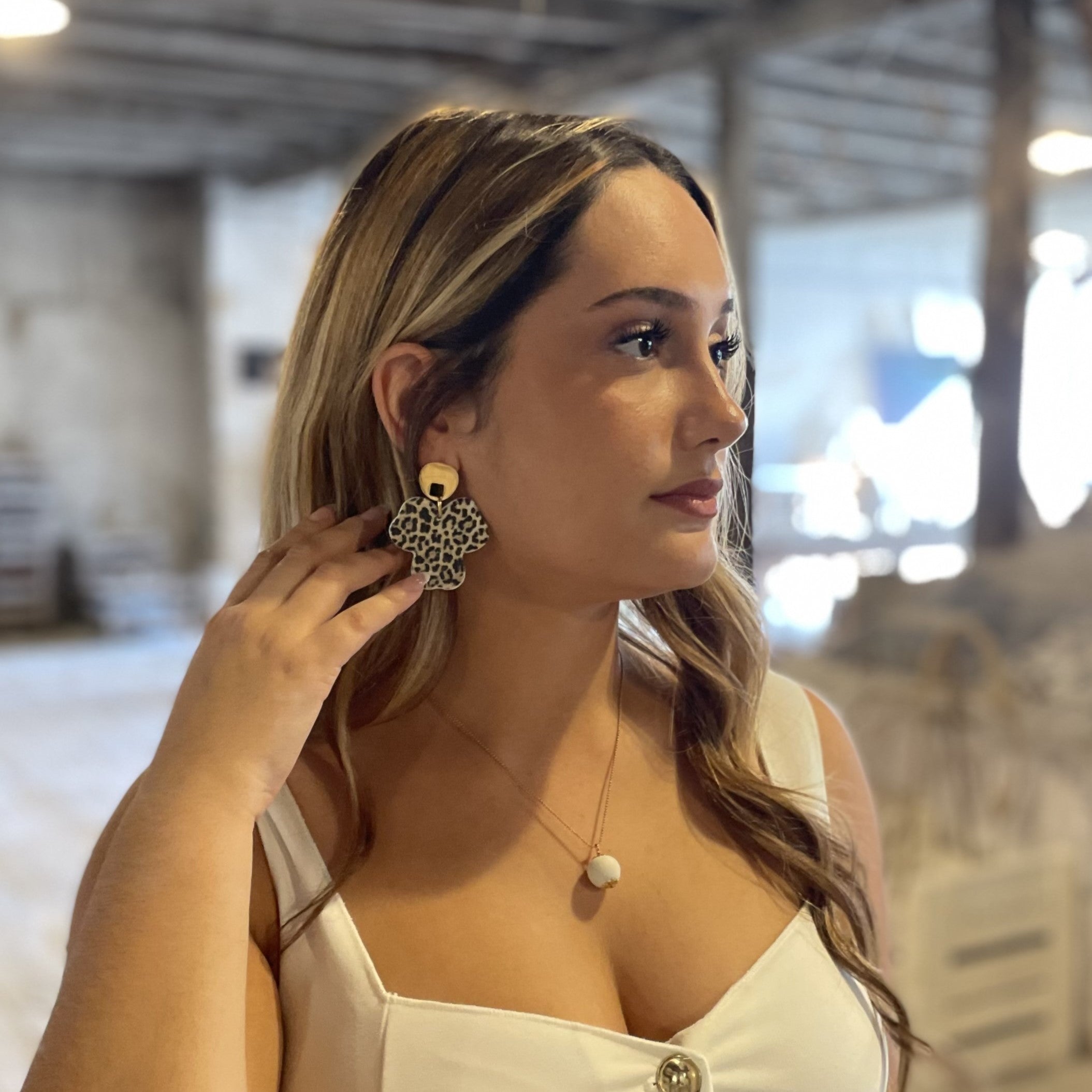 PENDENTIF PERLE EN PORCELAINE