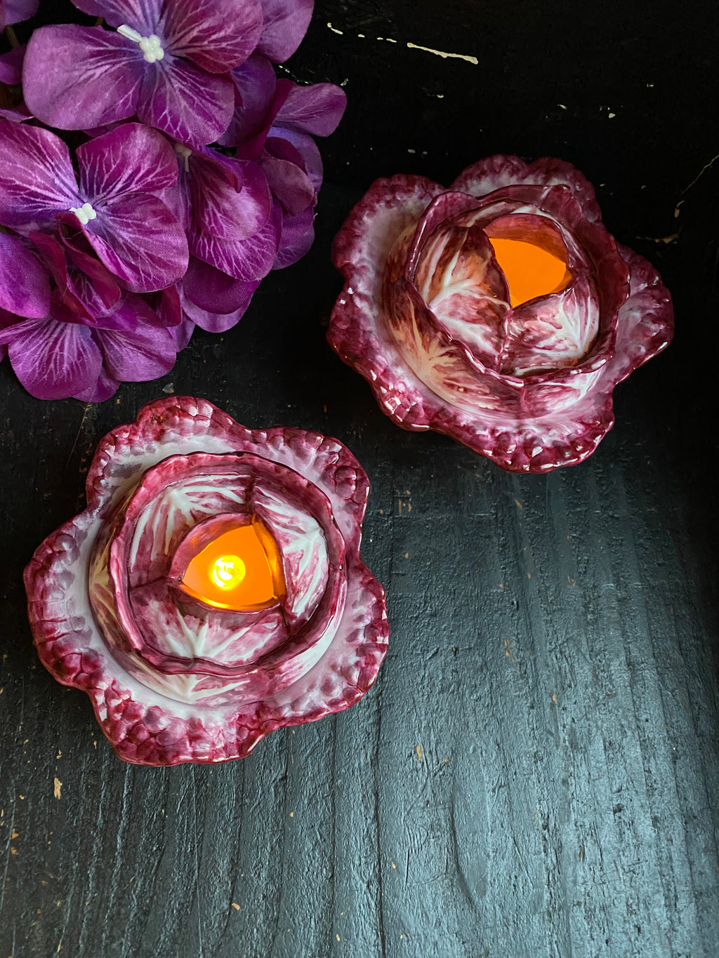 chou en porcelaine decore a la main par garance creations