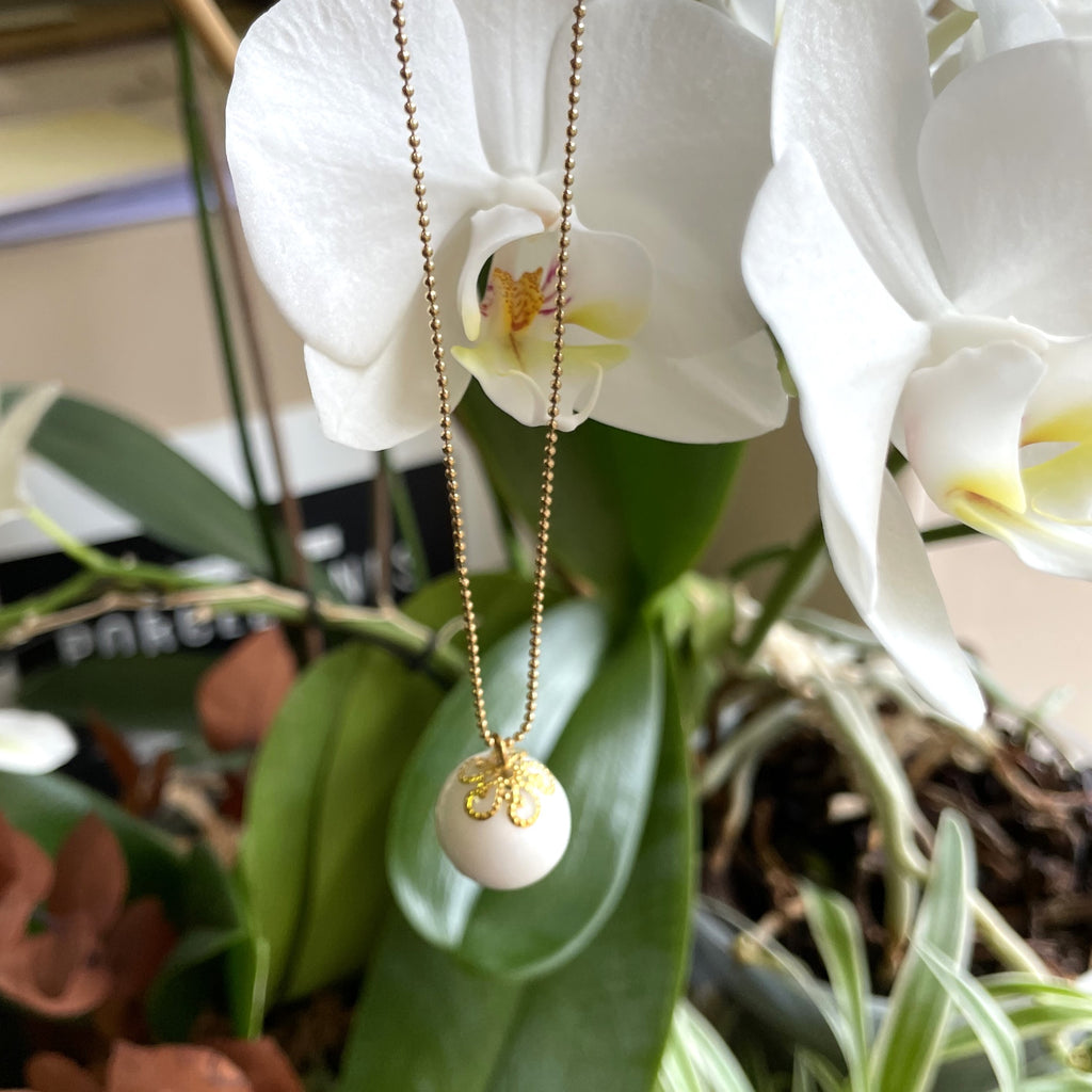 PENDENTIF PERLE EN PORCELAINE