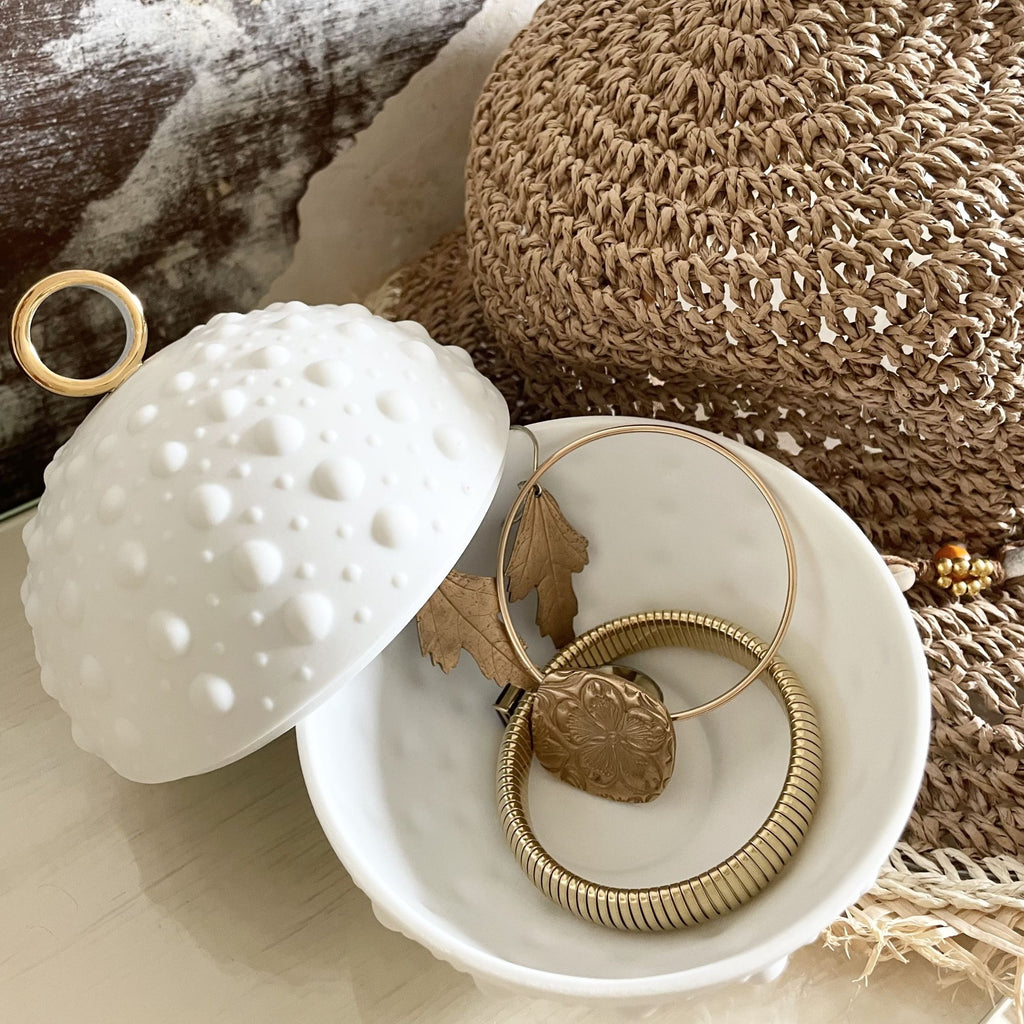 Boîte Boule picots avec anneau en or (grand modèle) - Porcelaine de Limoges