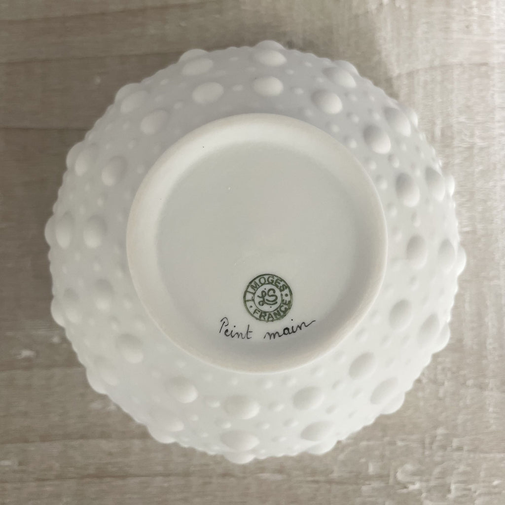 Boîte Boule picots avec papillon en or (grand modèle) - Porcelaine de Limoges