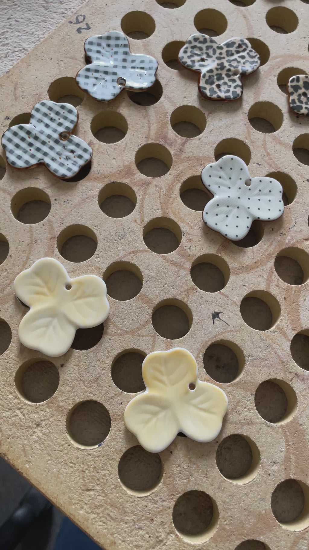 BOUCLES D'OREILLES - MODULAIRES - VICHY